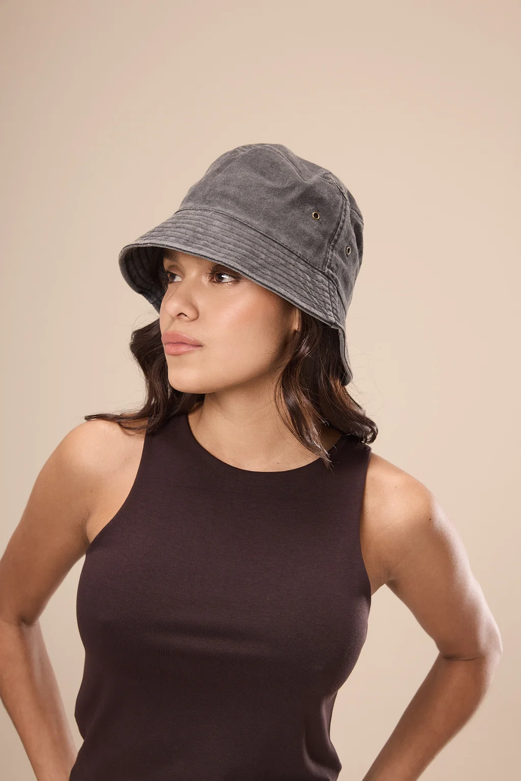 1200102 - GORRO PILUSO SINGAPUR