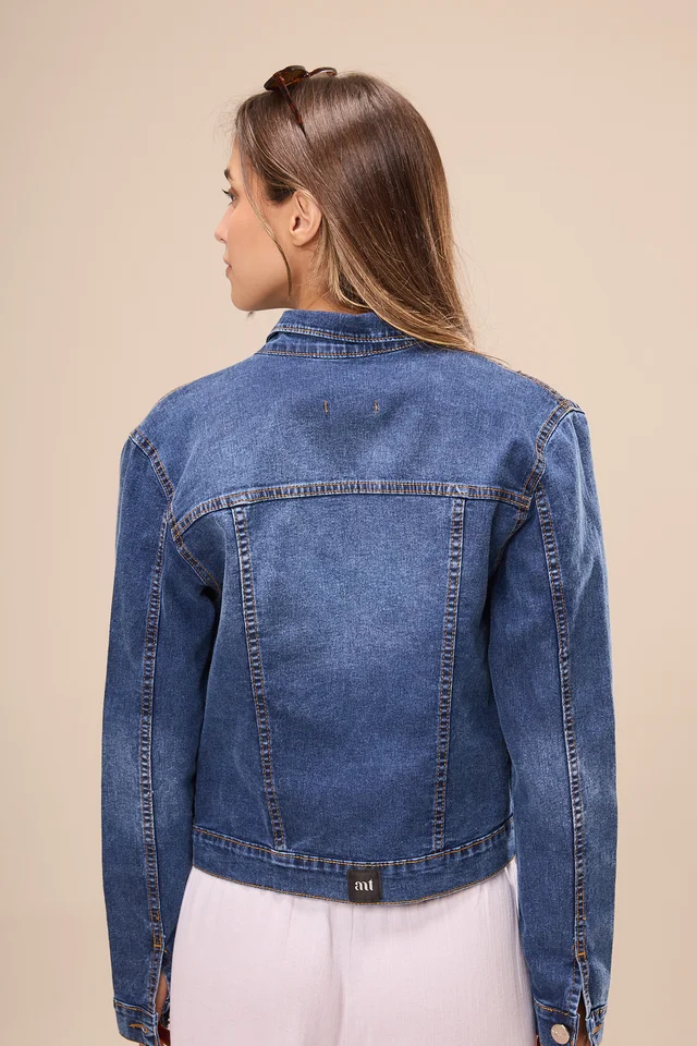 1300077 - CAMPERA JAZMIN