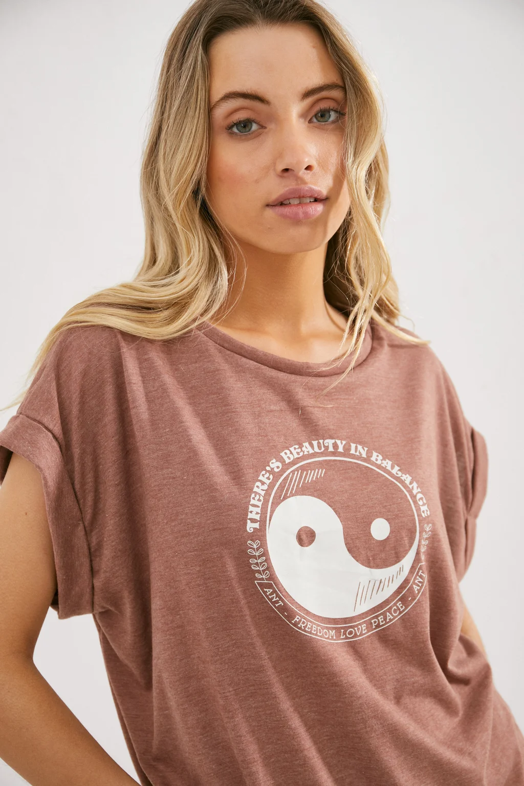 9600035 - remera