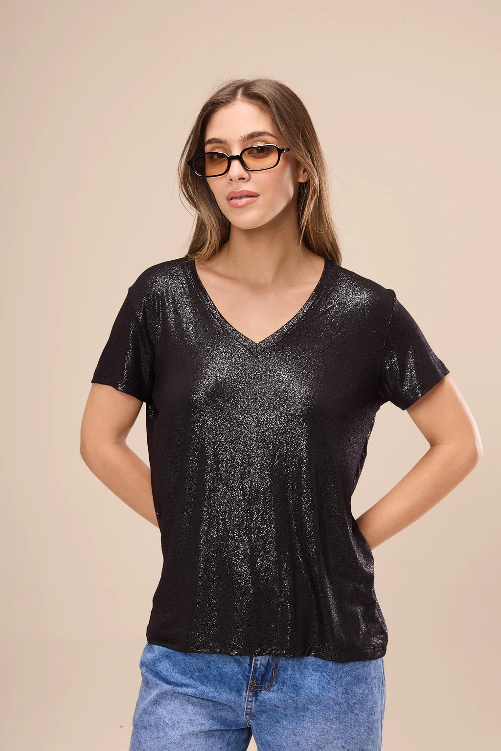 1400012 - REMERA ESTRELLA ESCOTE V