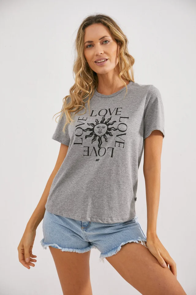 9600030 - Remera LOVE