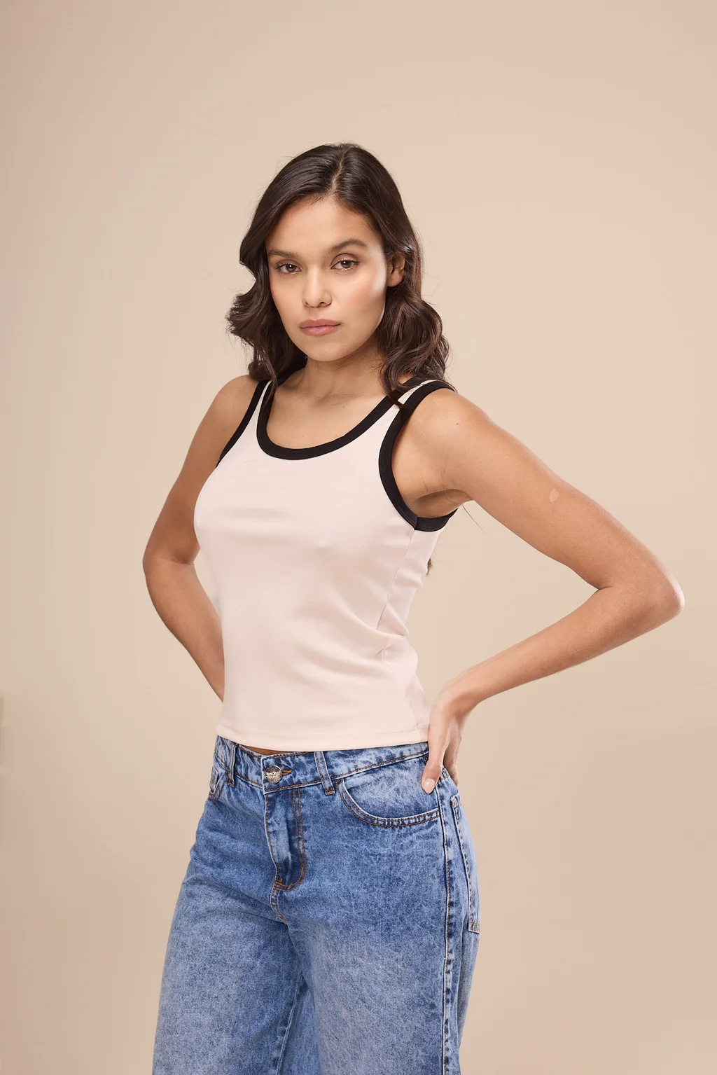 1400015 - MUSCULOSA GALA