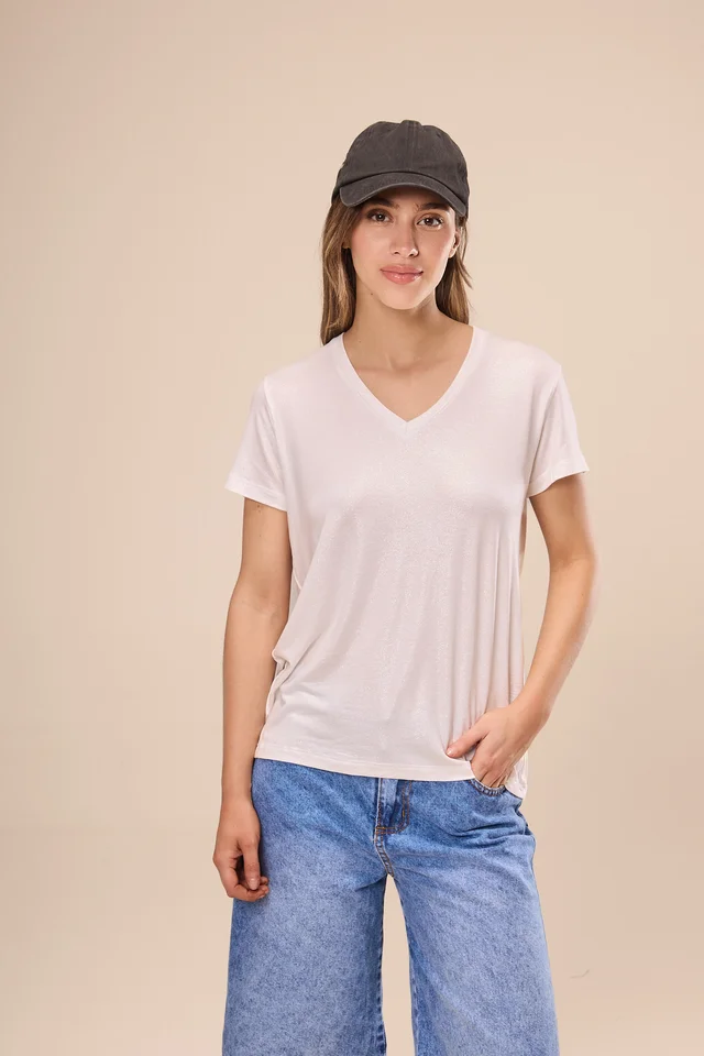 1400012 - REMERA ESTRELLA ESCOTE V
