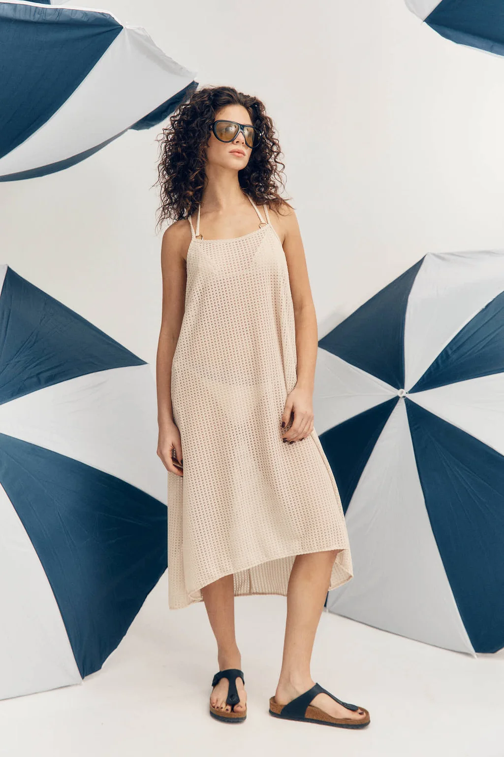 1200028 - VESTIDO FRESA