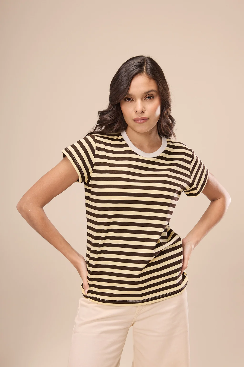 1400037 - REMERA DORIT