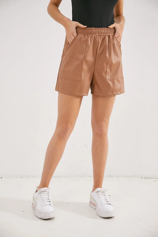 9600044 - Short GINGER