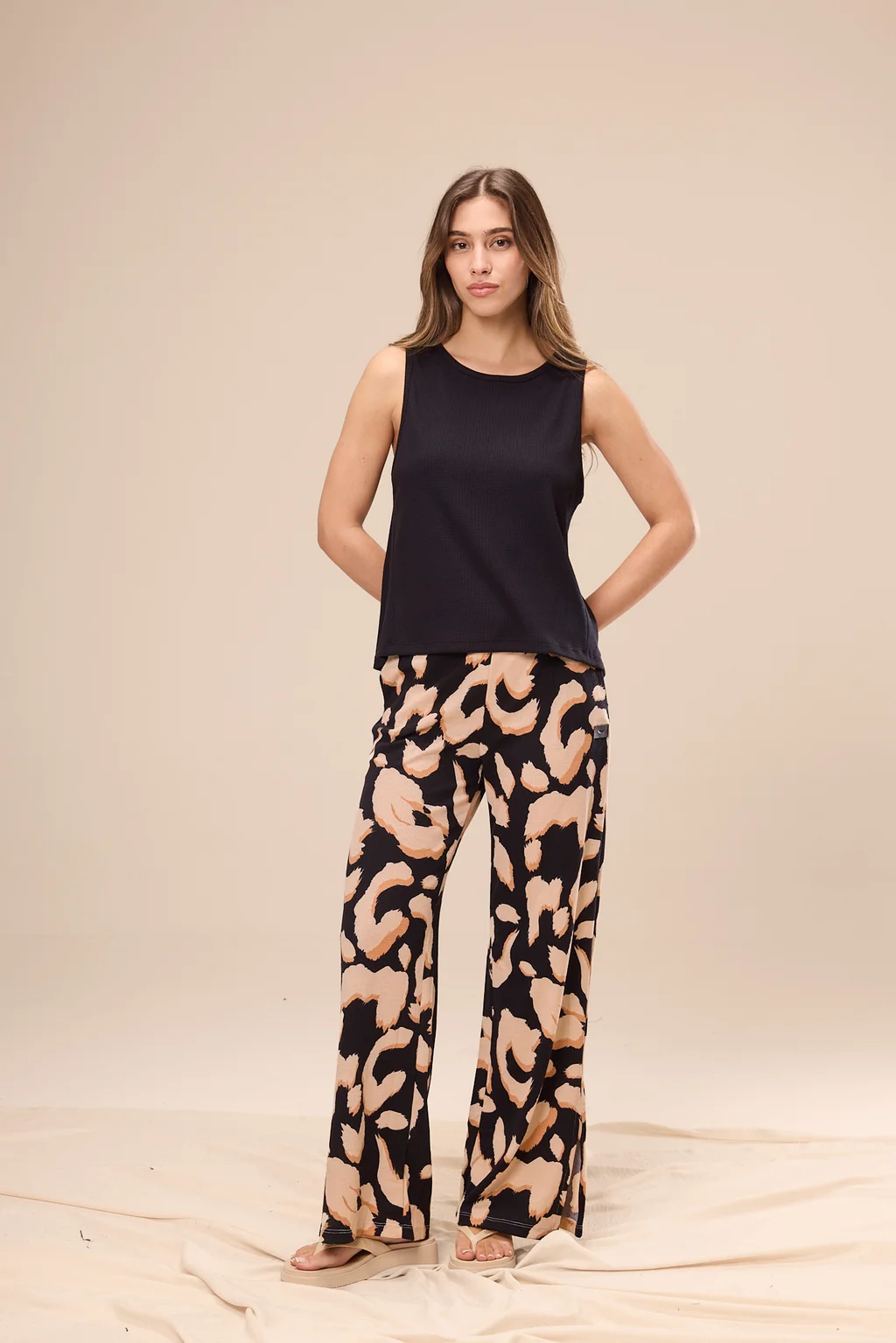 1400023 - REMERA LEILA