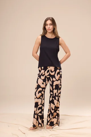 1400023 - REMERA LEILA - Vista 4