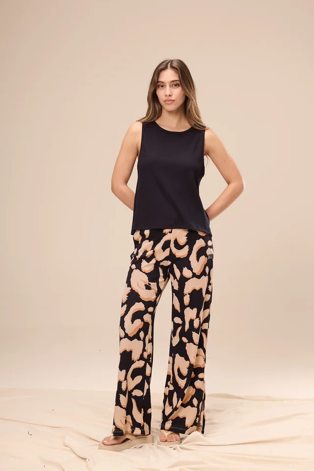 1400023 - REMERA LEILA