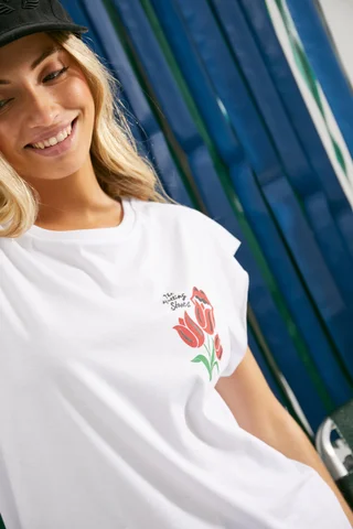 9600029 - Remera SPRING - Vista 3
