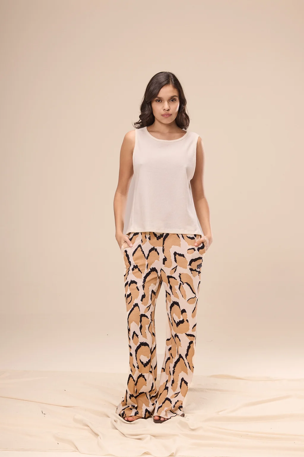 1400023 - REMERA LEILA