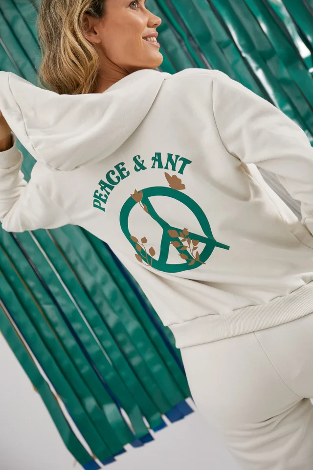 9600036 - Campera Peace