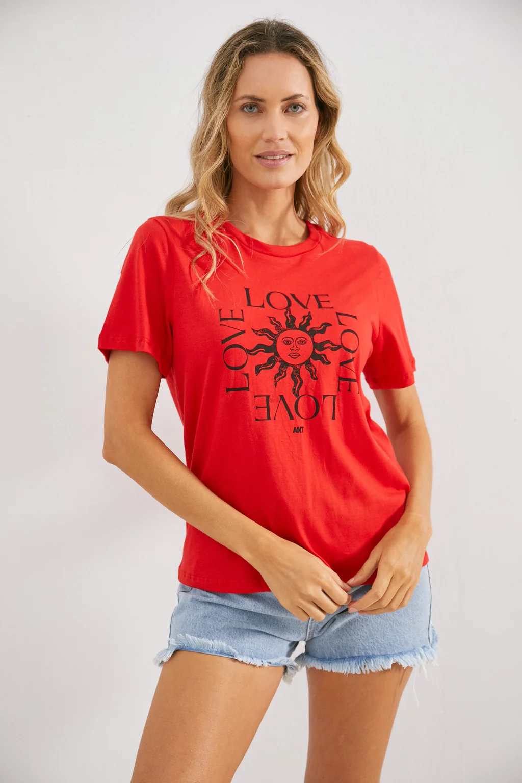 9600030 - Remera LOVE