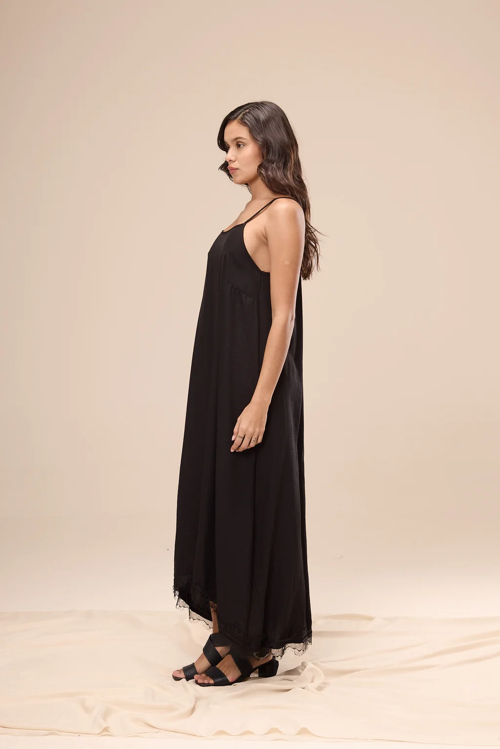 1400025 - VESTIDO KAROL