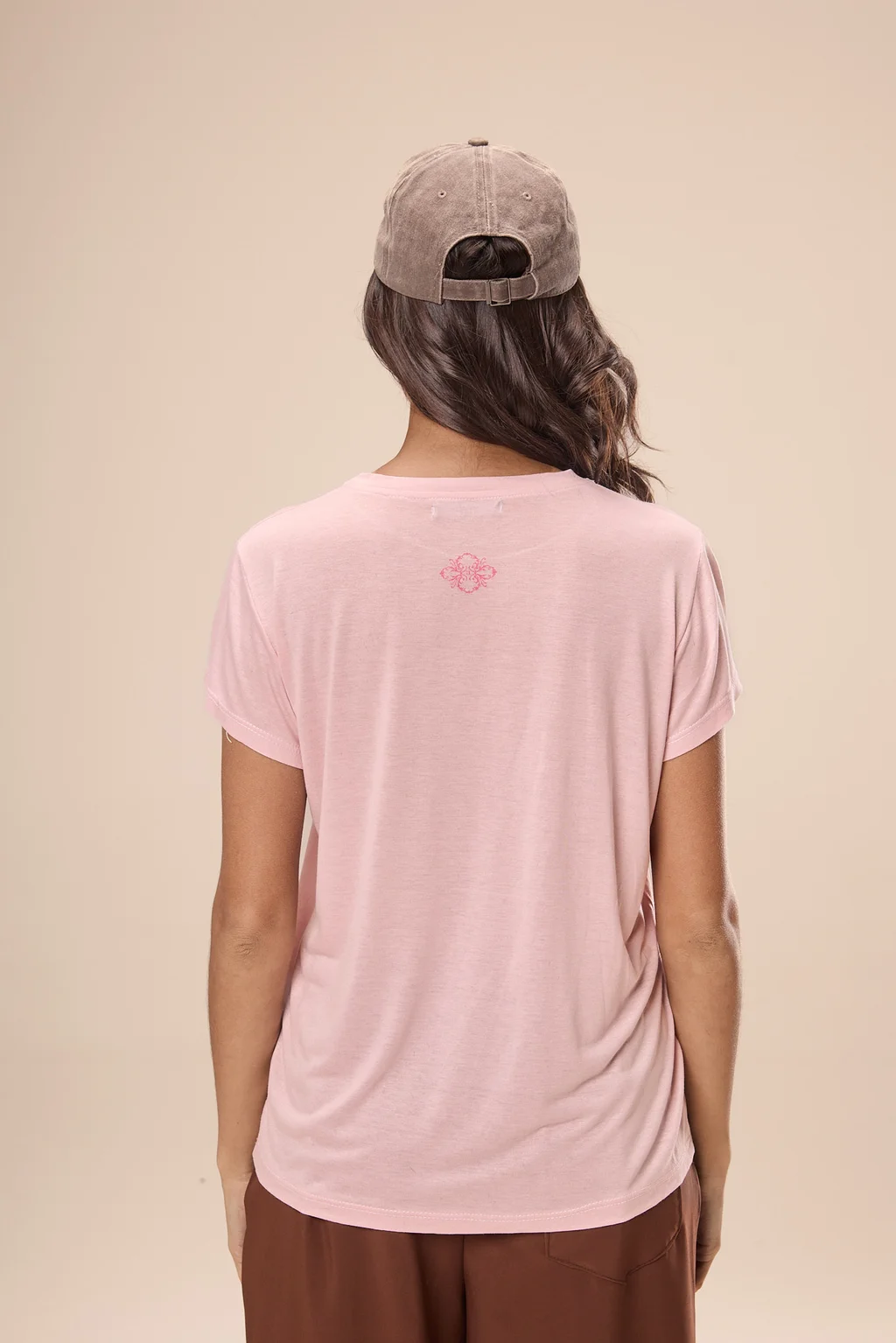 1400032 - REMERA CLARA