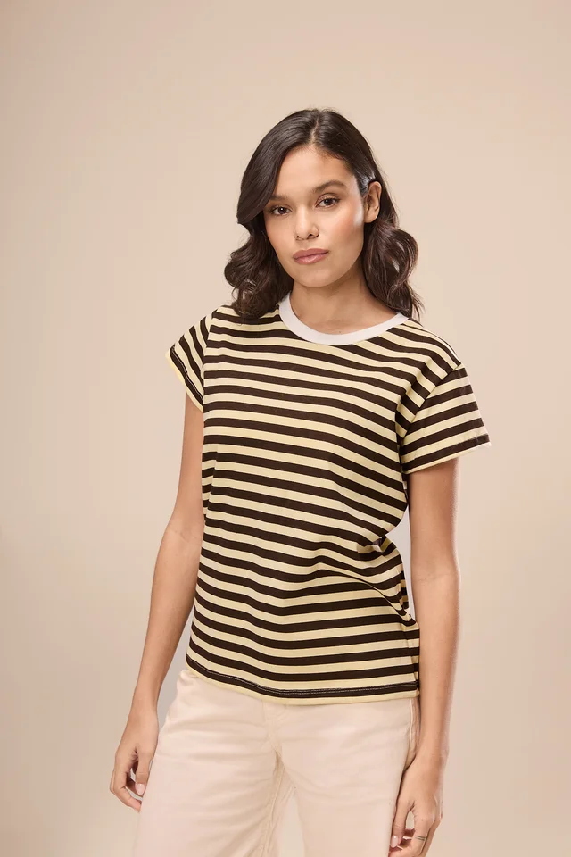 1400037 - REMERA DORIT