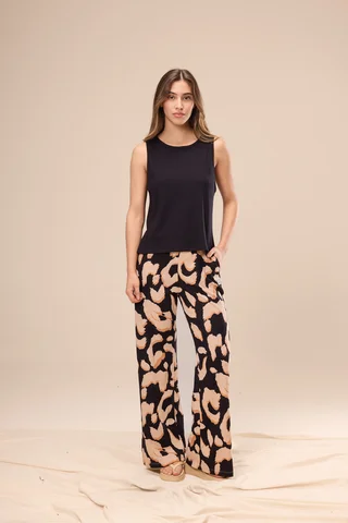 1400023 - REMERA LEILA - Vista 1
