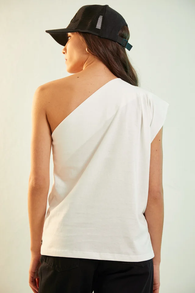 9800048 - Remera DREAM