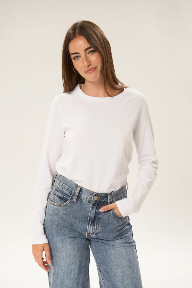 REMERA MAYA