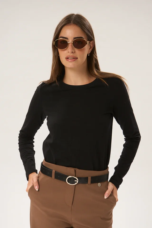 REMERA MAYA