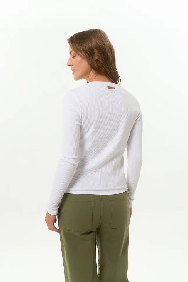 REMERA NOLAN CANELON