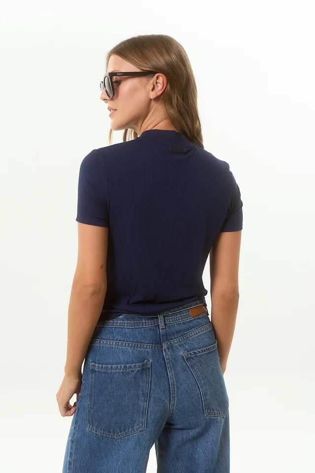 REMERA RIVAS