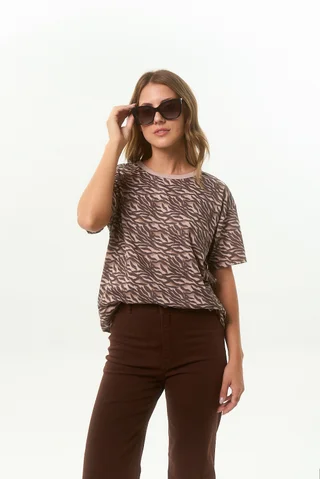 REMERA MC ANETTE PRINT - Vista 3