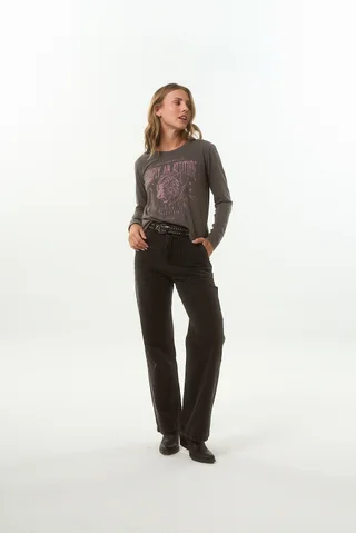 REMERA ML MARCUS - Vista 4