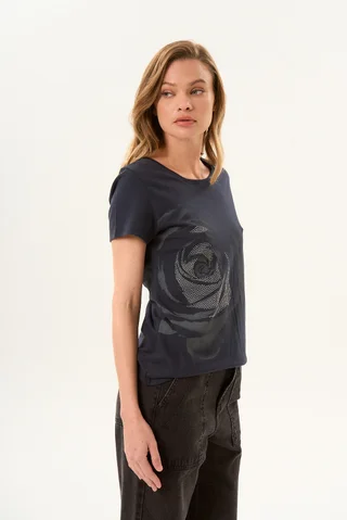 REMERA DOMINIQUE - Vista 3