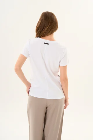 REMERA DOMINIQUE - Vista 6