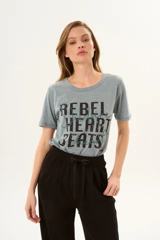 REMERA GILMORE - Vista 3