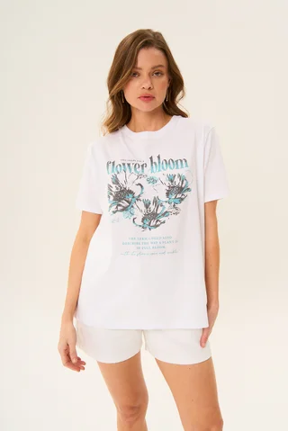 Remera Mc Akara - Vista 1