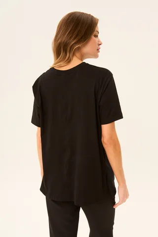 Remera Mc Akara - Vista 6
