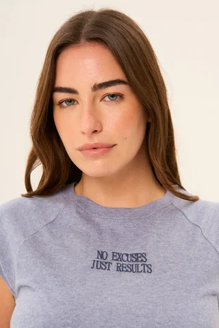 Remera Mc Pukis - Vista 2