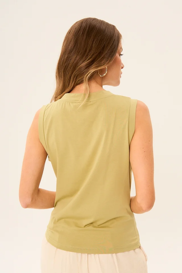 Musculosa Plum