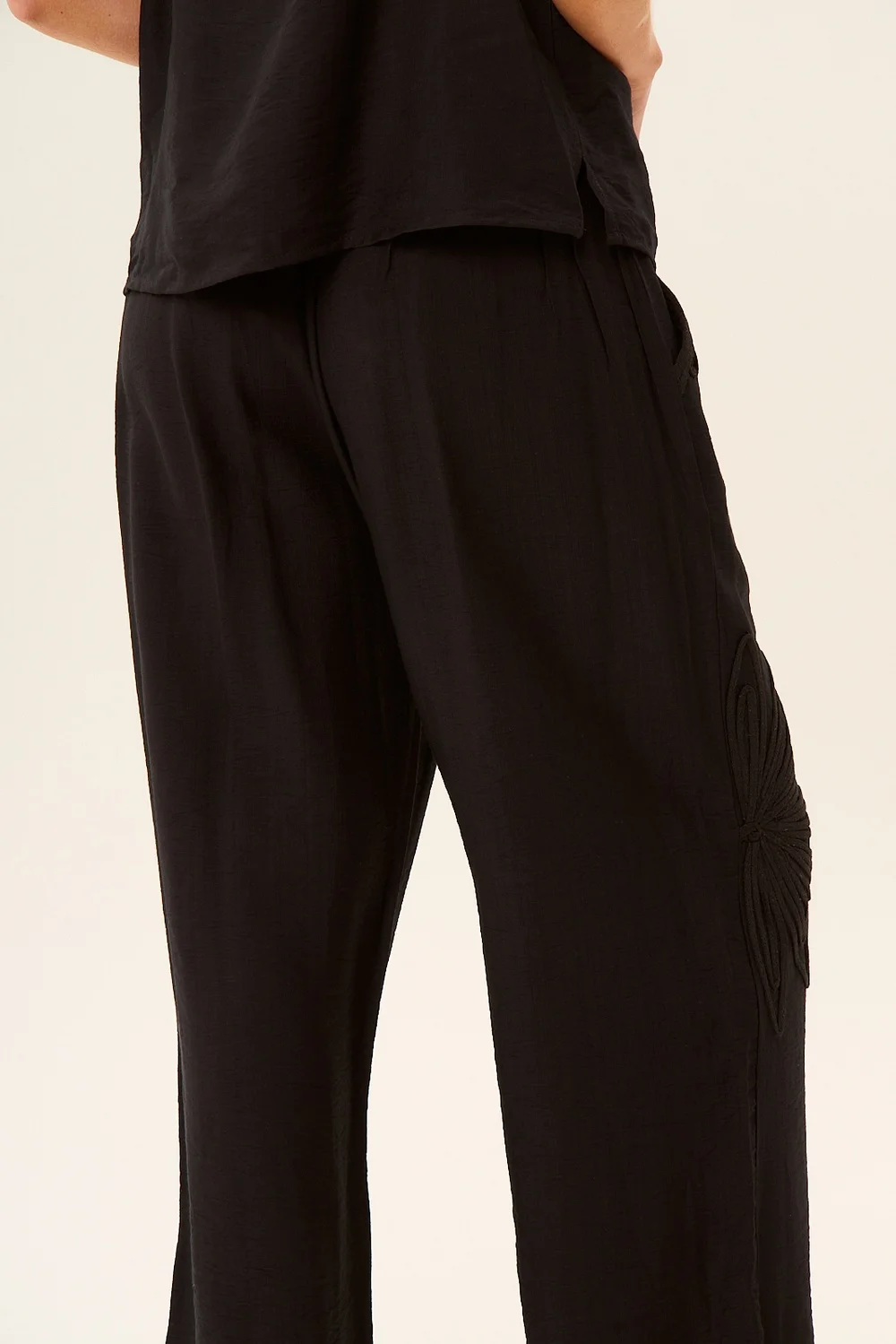 Pantalon Mango