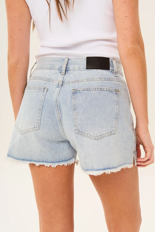 Short Donas