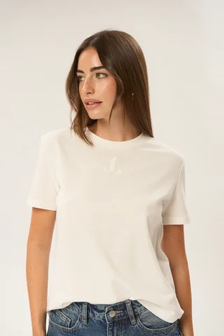 Remera Mc Anastasia - Vista 1