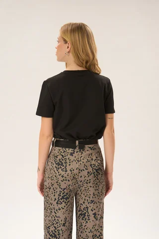 Remera Mc Anastasia - Vista 6