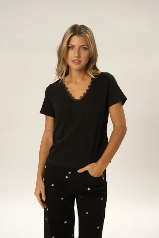 Remera Mc Feni - Vista 5