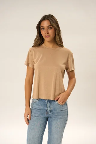 Remera Gold Coast - Vista 1