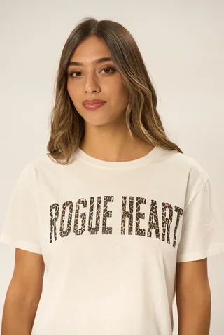 Remera Savage - Vista 2