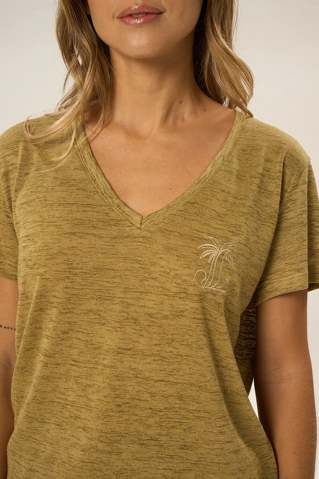 Remera Samara
