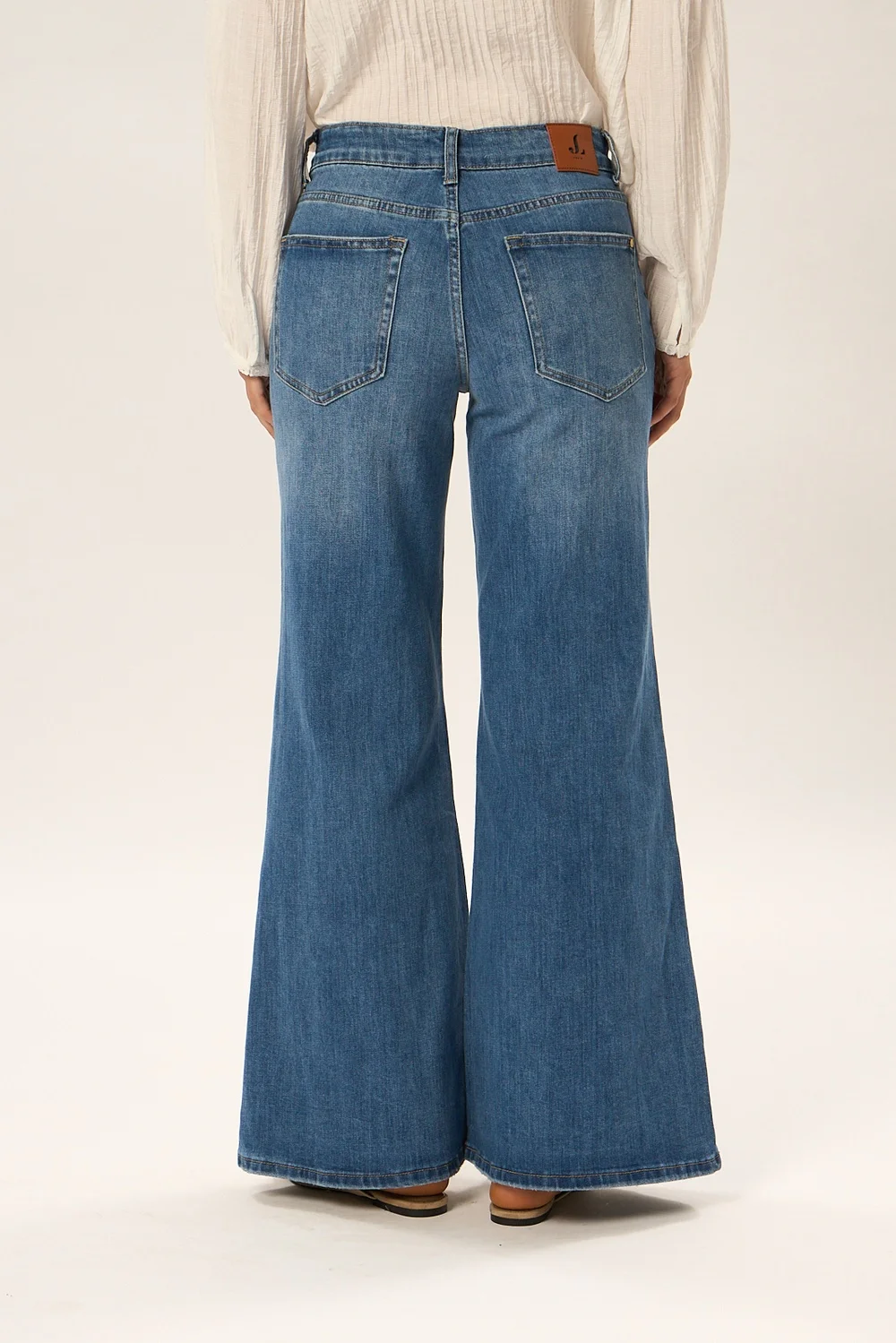 Jeans Wide Leg Aloe