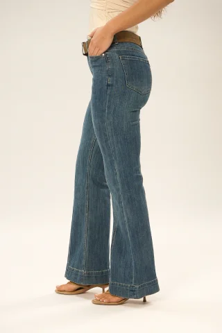 Jeans Bootcut  Serina - Vista 4