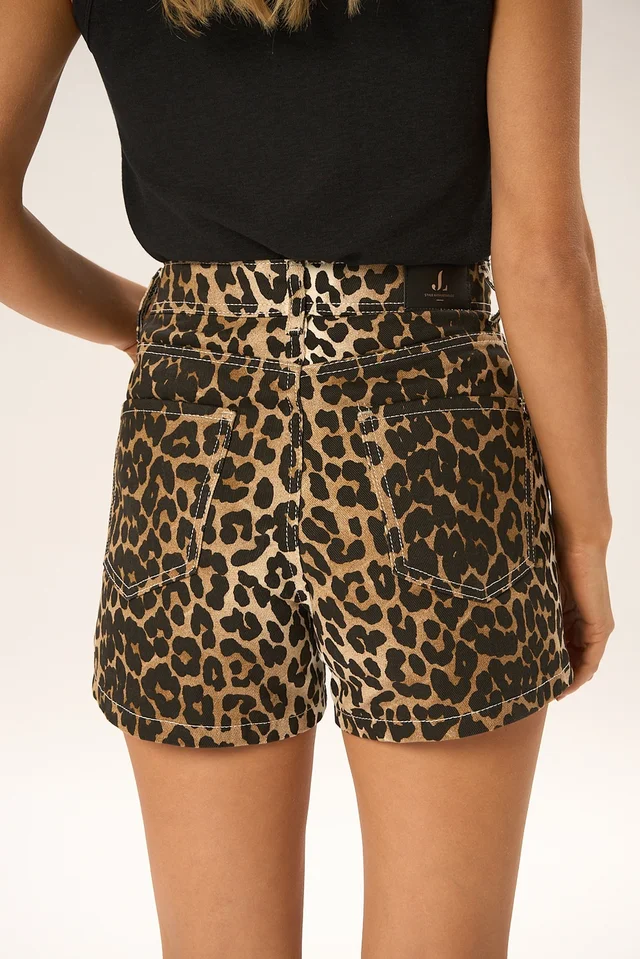 Short Saroa