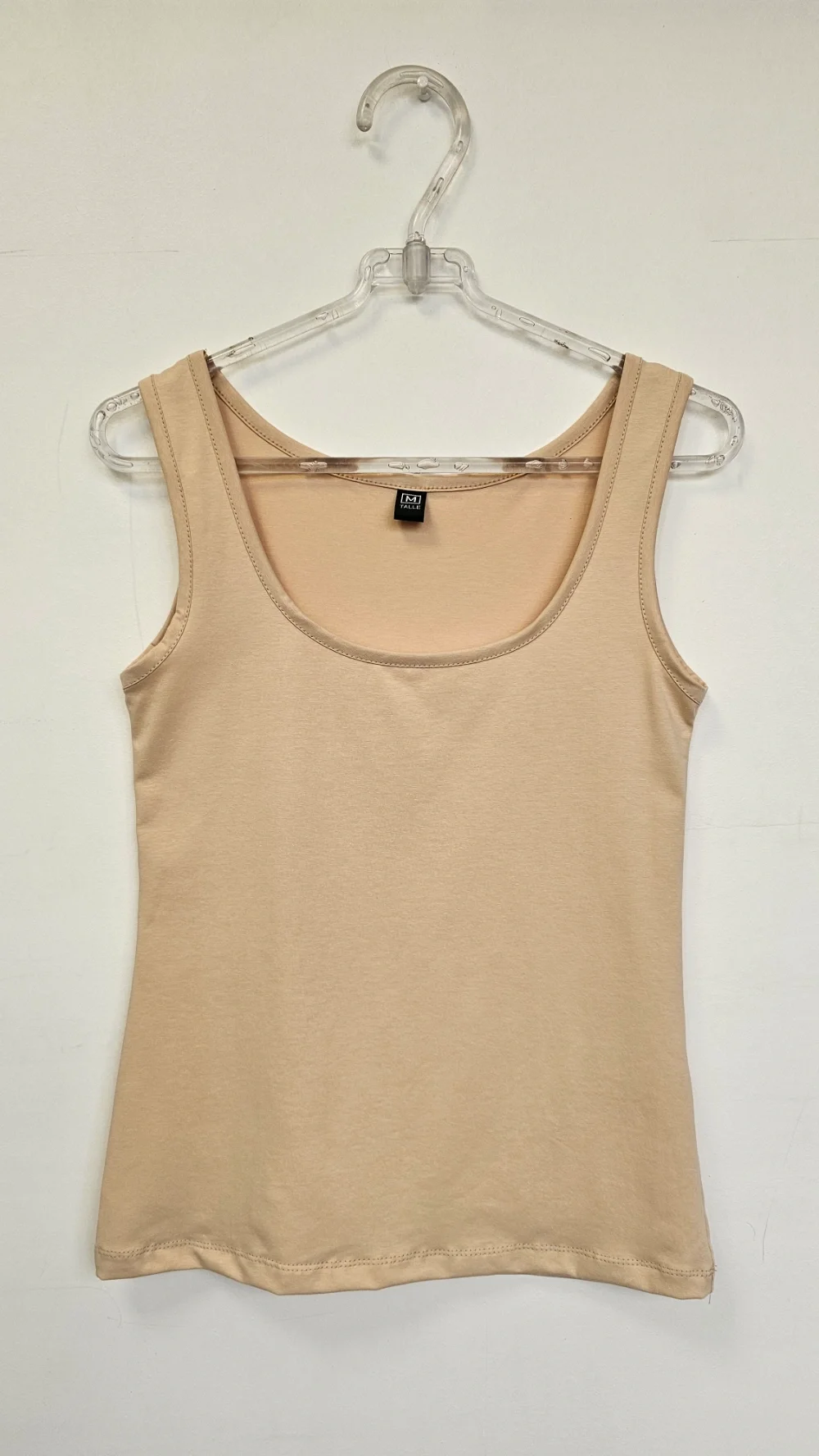 002266A - Sport Tank Plus