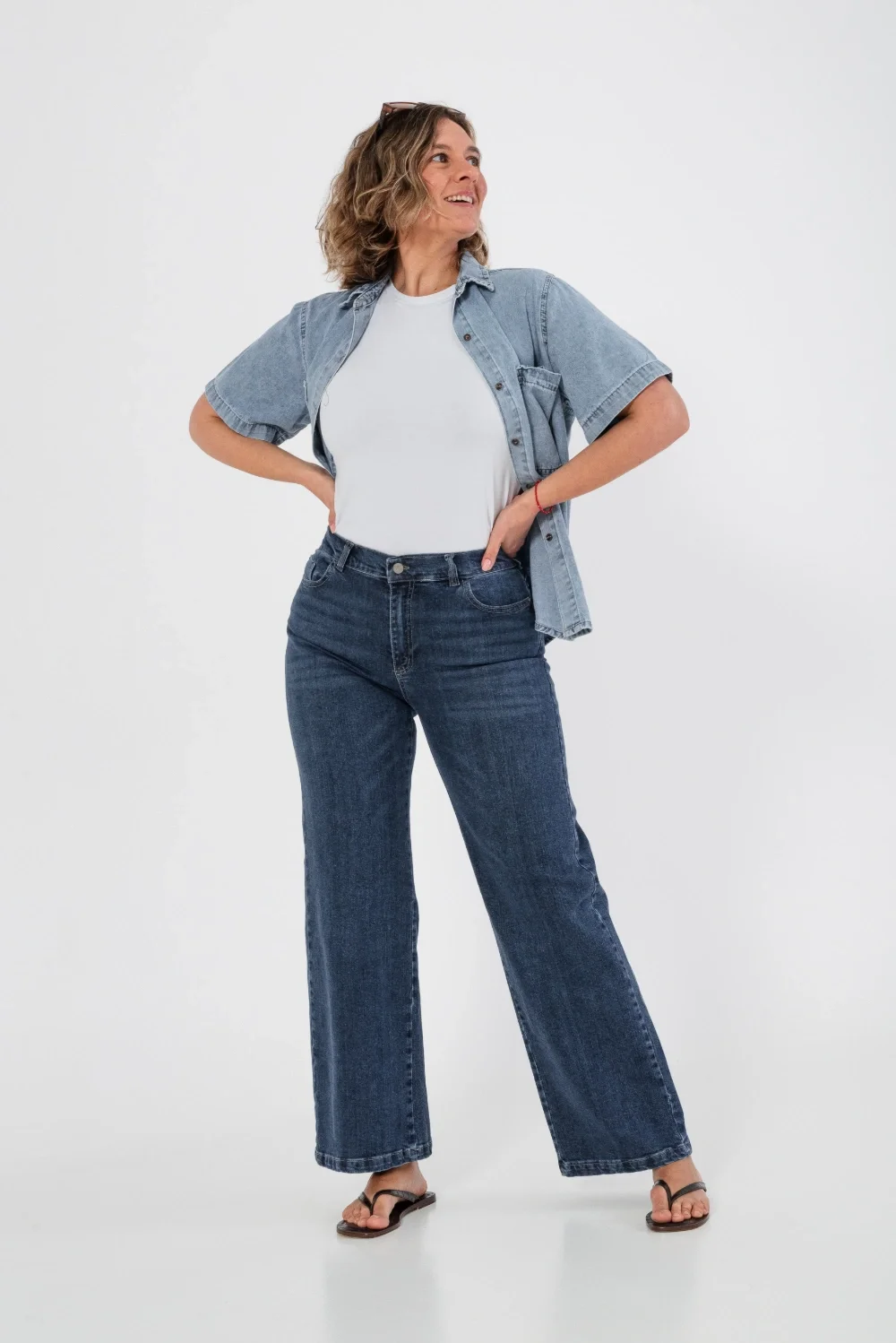 0010580 - WIDE LEG COMFORT WORN BLUE