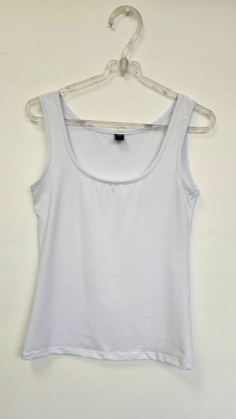002266A - Sport Tank Plus