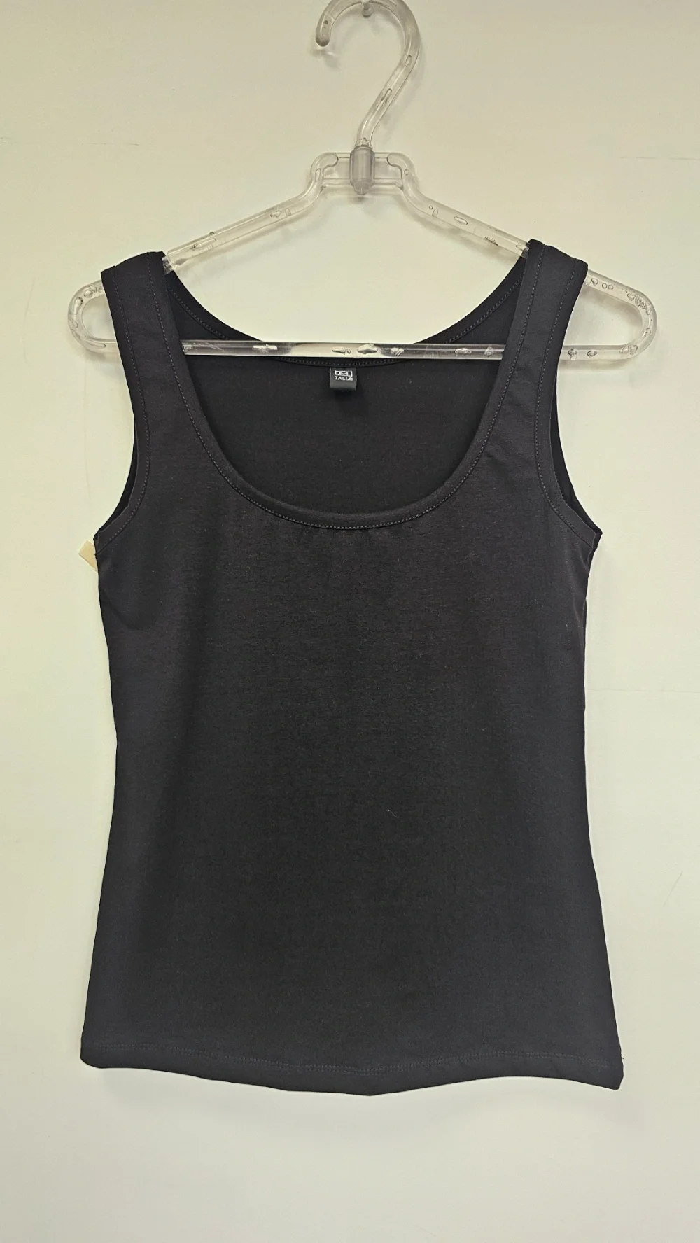 002266A - Sport Tank Plus